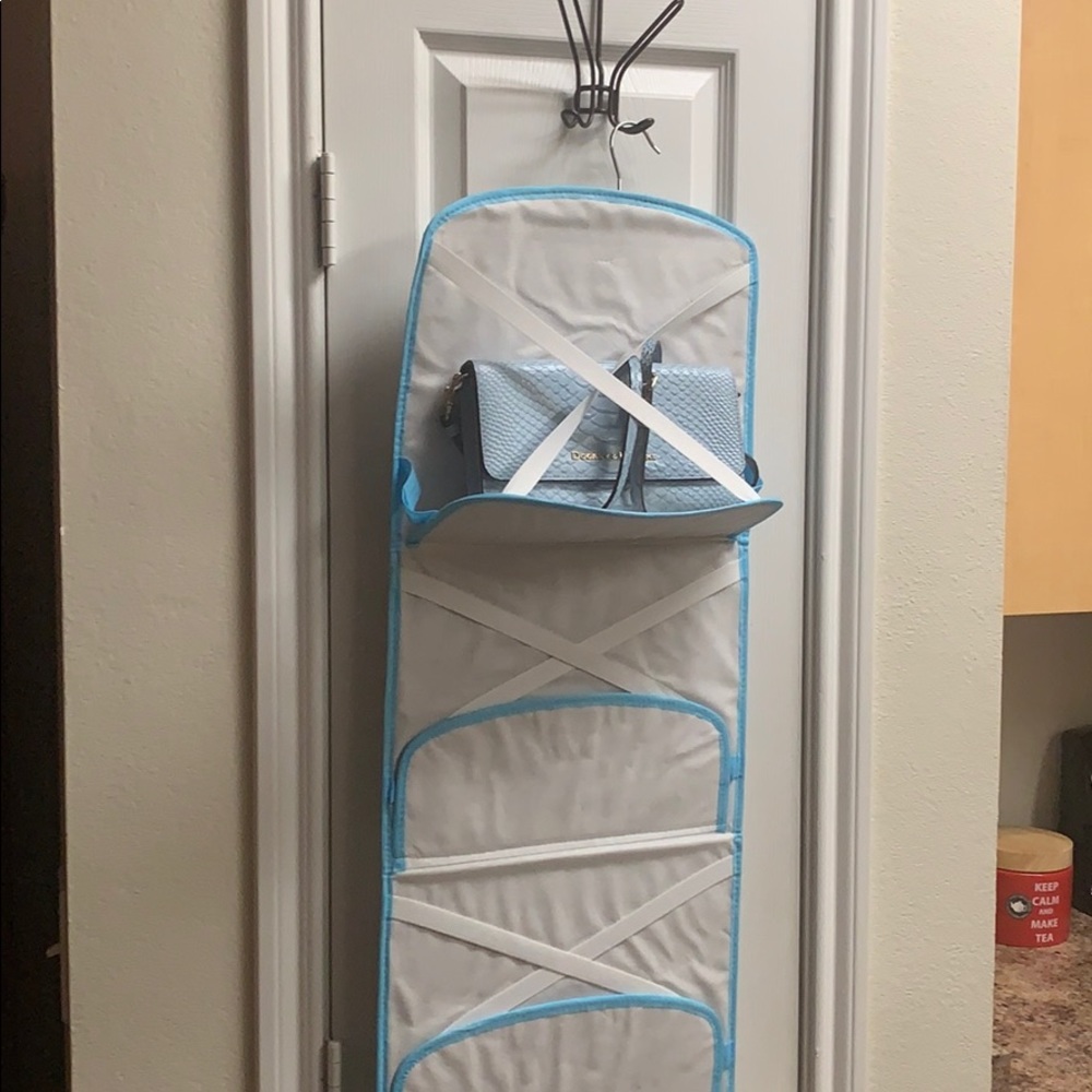 Over the door purse holder